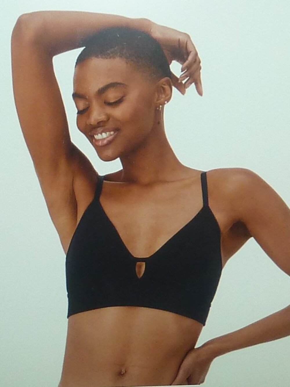 Women’s Hanes MHOT10 SuperSoft Viscose from Bamboo Black Bra L New With Tags